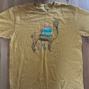“Pack it out” Nativ Short Sleeve T-shirt, size medium
